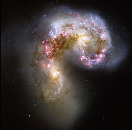 Antennae Galaxies, NGC 4038 NGC 4039